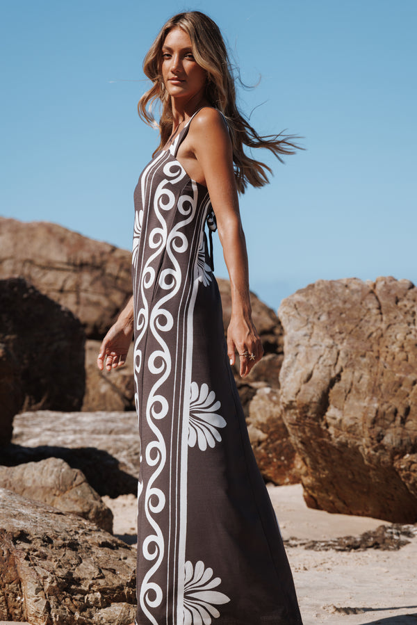 Petal and Pup USA DRESSES Valeria Maxi Dress - Espresso